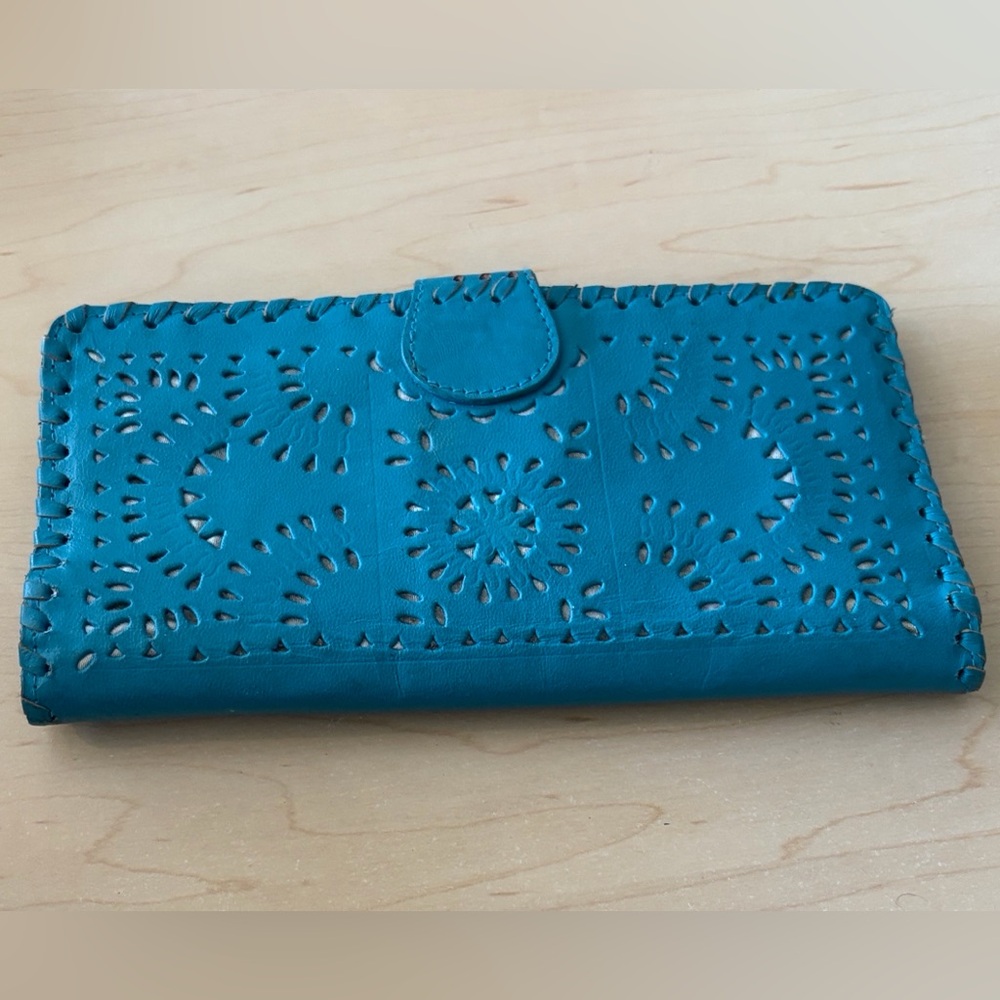 Cleobella Wallet Clutch Womens OS‎ Teal Laser Cut Leather Boho Floral Whipstitch